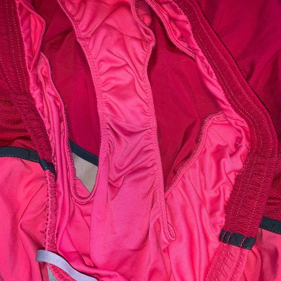 Pink Nike shorts - Picture 4 of 4